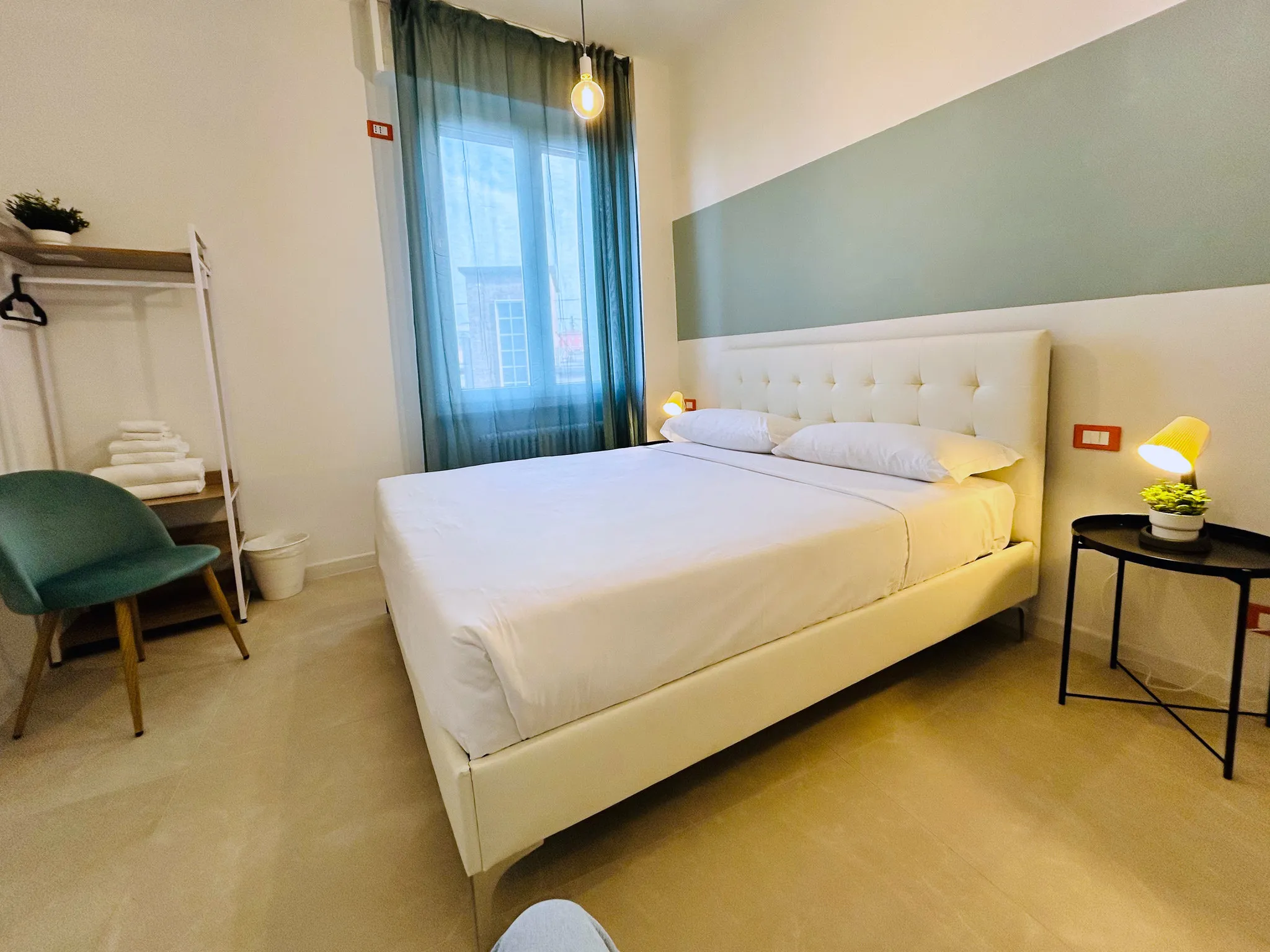 디럭스 더블룸 — Bologna Station Suites