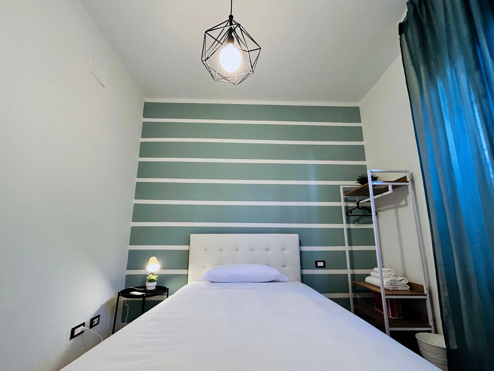 Eenpersoonskamer Standaard met Douche — foto 6